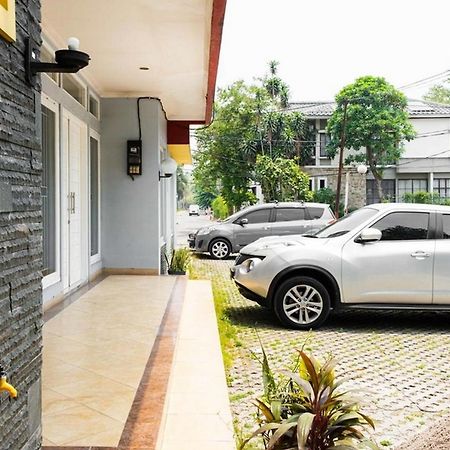 Hotel Reddoorz Near Siloam Karawaci 3 Tangerang Exterior foto