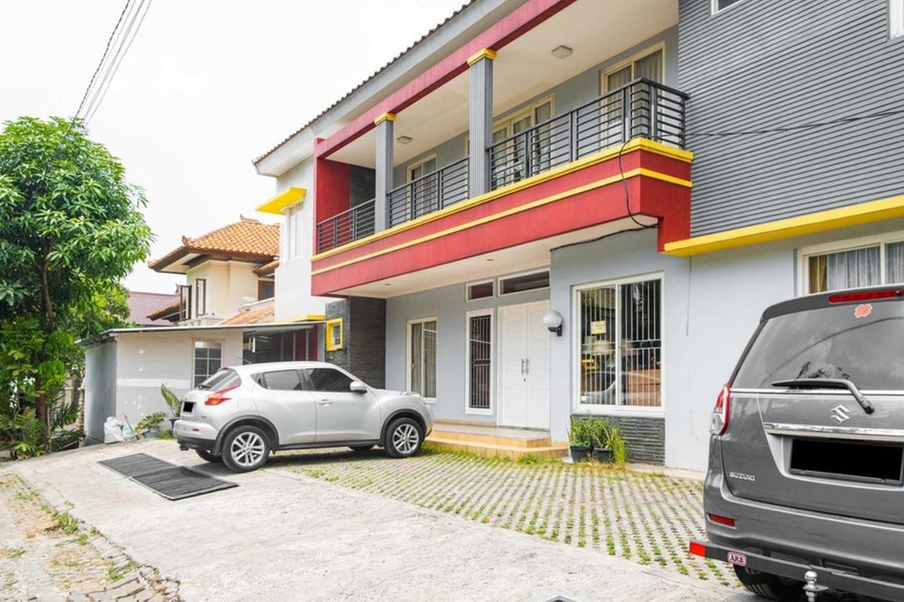 Hotel Reddoorz Near Siloam Karawaci 3 Tangerang Exterior foto